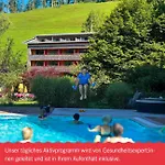 Gesundhotel Bad فندق رويتى