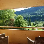 Otel Gesundhotel Bad 4*