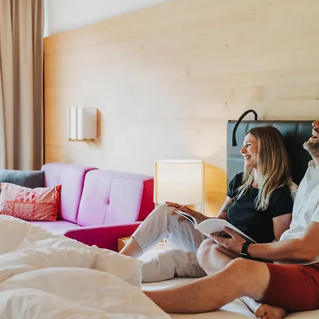 Gesundhotel Bad فندق رويتى
