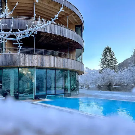 Gesundhotel Bad 4*